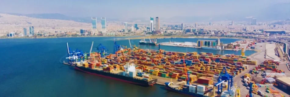 Transformasi terminal peti kemas